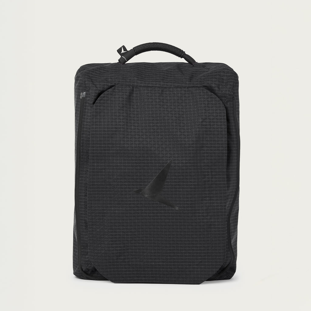 Troubadour Elemental Large Packing Dome in black, front view